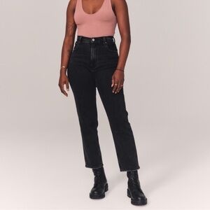 Abercrombie & Fitch Ultra High Rise Ankle Straight Jeans raw edge preppy